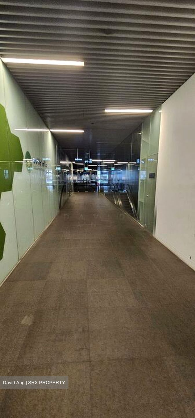 Vision Exchange (D22), Retail #512712311